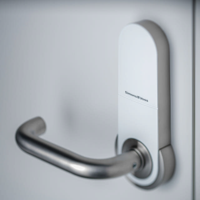 SmartIntego SH AX - VCN - SO - S - Silver/White